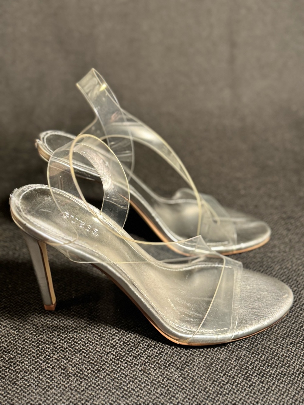 GUESS Ferry Silver Clear Lucite Asymmetrical Stiletto Sandals Women’s 9M